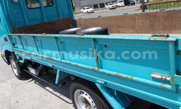 Acheter Occasion Utilitaire Toyota Dyna Bleu à Beitbridge, Matabeleland South Acheter Occasion Utilitaire Toyota Dyna Bleu à Beitbridge, Matabeleland South