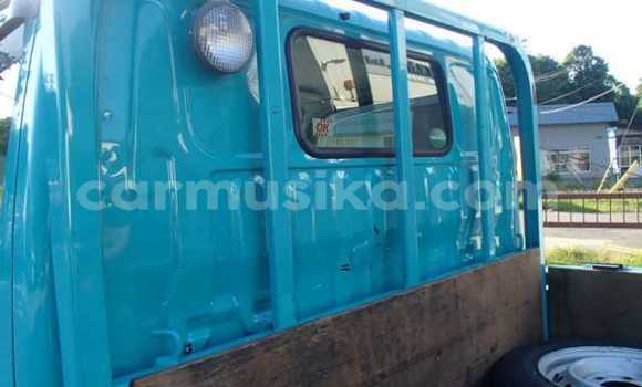 Acheter Occasion Utilitaire Toyota Dyna Bleu à Beitbridge, Matabeleland South Acheter Occasion Utilitaire Toyota Dyna Bleu à Beitbridge, Matabeleland South