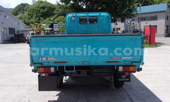 Acheter Occasion Utilitaire Toyota Dyna Bleu à Beitbridge, Matabeleland South Acheter Occasion Utilitaire Toyota Dyna Bleu à Beitbridge, Matabeleland South