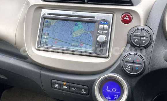 Nunua Ilio tumika Honda Fit Nyekundu Gari ndani ya Beitbridge nchini Matabeleland Kusini Nunua Ilio tumika Honda Fit Nyekundu Gari ndani ya Beitbridge nchini Matabeleland Kusini