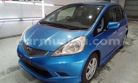 Buy Used Honda Fit Blue Car in Beitbridge in Matabeleland South Buy Used Honda Fit Blue Car in Beitbridge in Matabeleland South