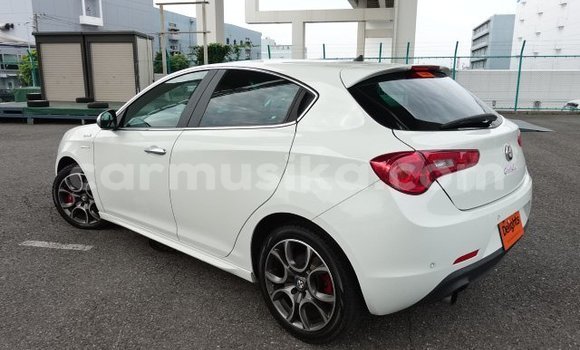 Tenga Tsaru Alfa Romeo GT Chena Mota in Beitbridge in Matabeleland South Tenga Tsaru Alfa Romeo GT Chena Mota in Beitbridge in Matabeleland South