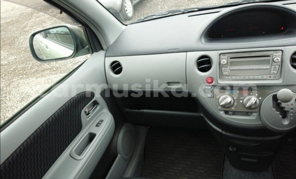 Acheter Occasion Voiture Toyota Sienta Vert à Beitbridge, Matabeleland South Acheter Occasion Voiture Toyota Sienta Vert à Beitbridge, Matabeleland South