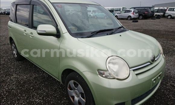 Acheter Occasion Voiture Toyota Sienta Vert à Beitbridge, Matabeleland South Acheter Occasion Voiture Toyota Sienta Vert à Beitbridge, Matabeleland South