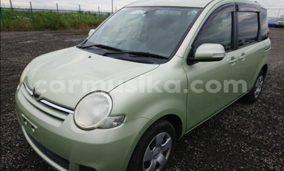 Acheter Occasion Voiture Toyota Sienta Vert à Beitbridge, Matabeleland South Acheter Occasion Voiture Toyota Sienta Vert à Beitbridge, Matabeleland South