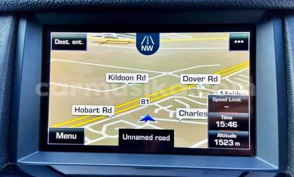 Buy Used Land Rover Discovery Sport White Car in Beitbridge in Matabeleland South Buy Used Land Rover Discovery Sport White Car in Beitbridge in Matabeleland South