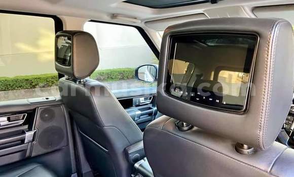 Buy Used Land Rover Discovery Sport White Car in Beitbridge in Matabeleland South Buy Used Land Rover Discovery Sport White Car in Beitbridge in Matabeleland South