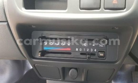 Acheter Occasion Voiture Nissan NP 300 Blanc à Beitbridge, Matabeleland South Acheter Occasion Voiture Nissan NP 300 Blanc à Beitbridge, Matabeleland South