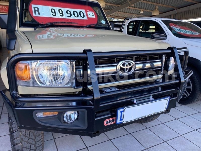 Big with watermark toyota land cruiser matabeleland south beitbridge 23280