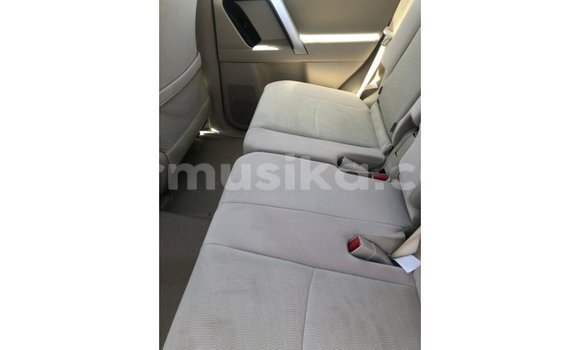 Buy Import Toyota Prado White Car in Import - Dubai in Harare Buy Import Toyota Prado White Car in Import - Dubai in Harare