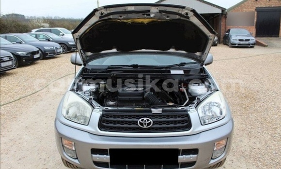 Acheter Occasion Voiture Toyota RAV4 Gris à Beitbridge, Matabeleland South Acheter Occasion Voiture Toyota RAV4 Gris à Beitbridge, Matabeleland South