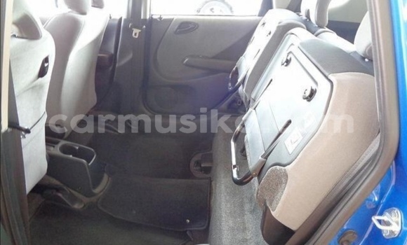 Acheter Occasion Voiture Honda Fit Bleu à Beitbridge, Matabeleland South Acheter Occasion Voiture Honda Fit Bleu à Beitbridge, Matabeleland South