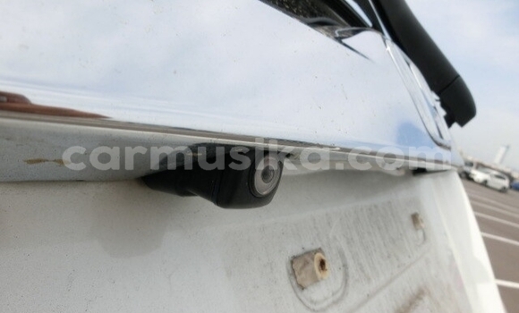 Nunua Ilio tumika Honda Fit Nyeupe Gari ndani ya Beitbridge nchini Matabeleland Kusini Nunua Ilio tumika Honda Fit Nyeupe Gari ndani ya Beitbridge nchini Matabeleland Kusini