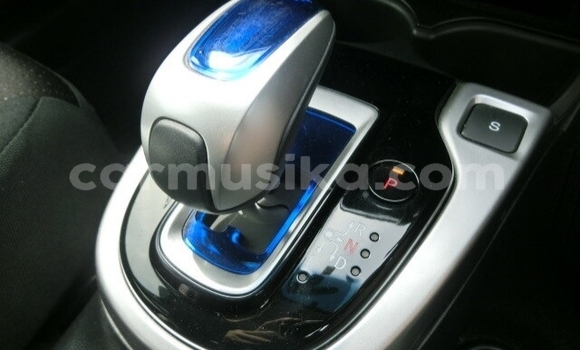 Nunua Ilio tumika Honda Fit Nyeupe Gari ndani ya Beitbridge nchini Matabeleland Kusini Nunua Ilio tumika Honda Fit Nyeupe Gari ndani ya Beitbridge nchini Matabeleland Kusini