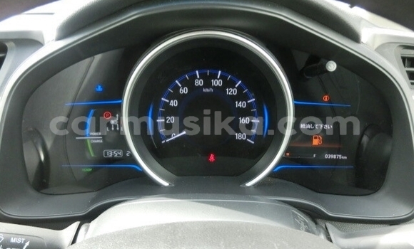 Nunua Ilio tumika Honda Fit Nyeupe Gari ndani ya Beitbridge nchini Matabeleland Kusini Nunua Ilio tumika Honda Fit Nyeupe Gari ndani ya Beitbridge nchini Matabeleland Kusini