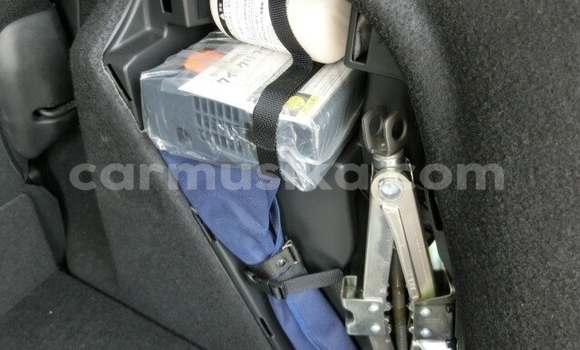 Nunua Ilio tumika Honda Fit Nyeupe Gari ndani ya Beitbridge nchini Matabeleland Kusini Nunua Ilio tumika Honda Fit Nyeupe Gari ndani ya Beitbridge nchini Matabeleland Kusini