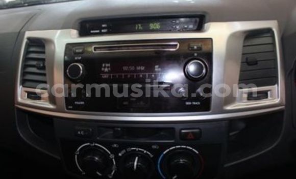 Acheter Occasion Voiture Toyota Hilux Gris à Beitbridge, Matabeleland South Acheter Occasion Voiture Toyota Hilux Gris à Beitbridge, Matabeleland South