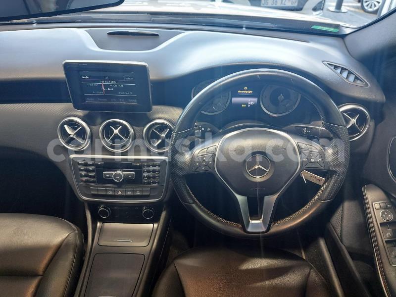 Big with watermark mercedes benz a200 matabeleland south beitbridge 23296