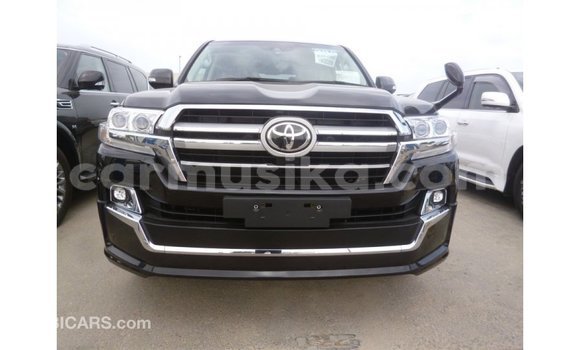Tenga Imported Toyota Land Cruiser Nhema Mota in Import - Dubai in Harare Tenga Imported Toyota Land Cruiser Nhema Mota in Import - Dubai in Harare