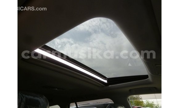 Tenga Imported Toyota Land Cruiser Nhema Mota in Import - Dubai in Harare Tenga Imported Toyota Land Cruiser Nhema Mota in Import - Dubai in Harare