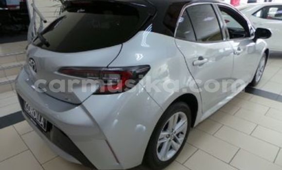 Buy Used Toyota Corolla White Car in Beitbridge in Matabeleland South Buy Used Toyota Corolla White Car in Beitbridge in Matabeleland South