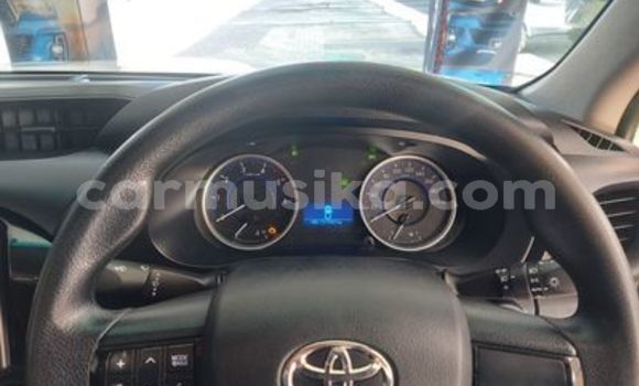 Acheter Occasion Voiture Toyota Hilux Blanc à Beitbridge, Matabeleland South Acheter Occasion Voiture Toyota Hilux Blanc à Beitbridge, Matabeleland South