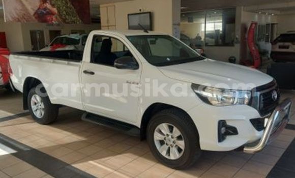 Acheter Occasion Voiture Toyota Hilux Blanc à Beitbridge, Matabeleland South Acheter Occasion Voiture Toyota Hilux Blanc à Beitbridge, Matabeleland South