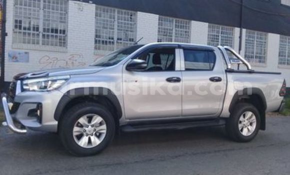 Tenga Tsaru Toyota Hilux Zvimwe Mota in Beitbridge in Matabeleland South Tenga Tsaru Toyota Hilux Zvimwe Mota in Beitbridge in Matabeleland South