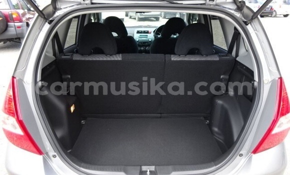 Acheter Occasion Voiture Honda Fit Gris à Beitbridge, Matabeleland South Acheter Occasion Voiture Honda Fit Gris à Beitbridge, Matabeleland South