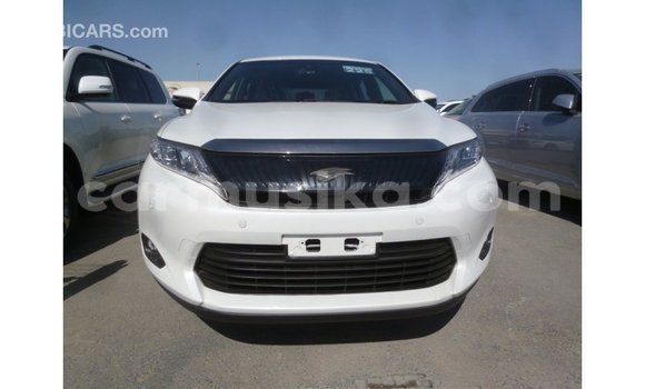 Buy Import Toyota Harrier White Car in Import - Dubai in Harare Buy Import Toyota Harrier White Car in Import - Dubai in Harare