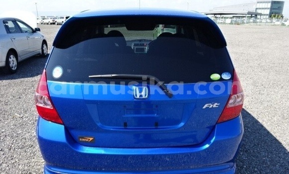 Buy Used Honda Fit Blue Car in Beitbridge in Matabeleland South Buy Used Honda Fit Blue Car in Beitbridge in Matabeleland South
