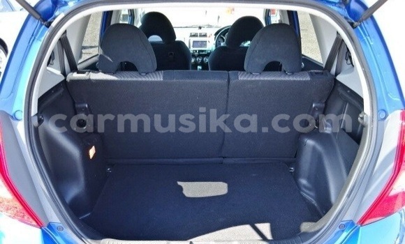 Buy Used Honda Fit Blue Car in Beitbridge in Matabeleland South Buy Used Honda Fit Blue Car in Beitbridge in Matabeleland South