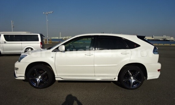 Tenga Tsaru Toyota Pickup Chena Mota in Beitbridge in Matabeleland South Tenga Tsaru Toyota Pickup Chena Mota in Beitbridge in Matabeleland South