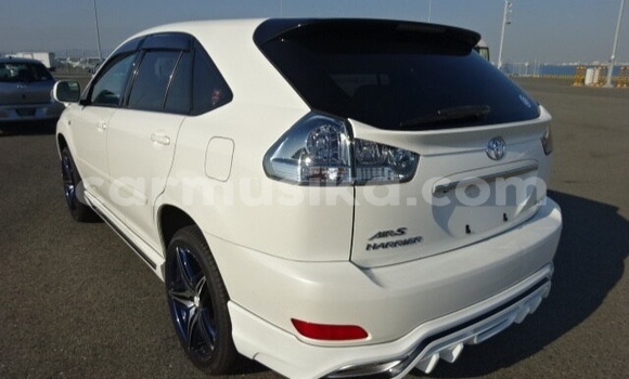 Tenga Tsaru Toyota Pickup Chena Mota in Beitbridge in Matabeleland South Tenga Tsaru Toyota Pickup Chena Mota in Beitbridge in Matabeleland South