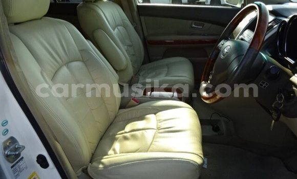 Tenga Tsaru Toyota Pickup Chena Mota in Beitbridge in Matabeleland South Tenga Tsaru Toyota Pickup Chena Mota in Beitbridge in Matabeleland South