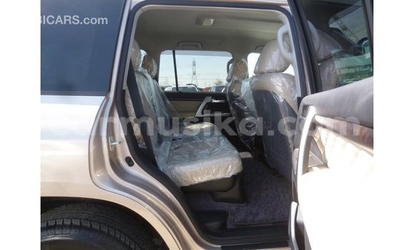 Acheter Import Voiture Toyota Land Cruiser Autre à Import - Dubai, Harare Acheter Import Voiture Toyota Land Cruiser Autre à Import - Dubai, Harare