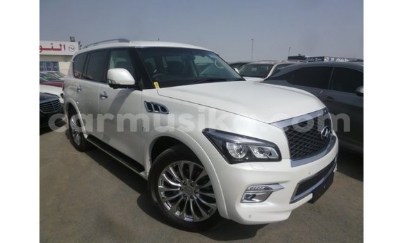 Nunua Imported Infiniti Q Nyeupe Gari ndani ya Import - Dubai nchini Harare