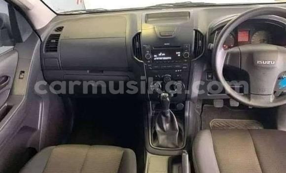 Buy Used Isuzu KB White Car in Beitbridge in Matabeleland South Buy Used Isuzu KB White Car in Beitbridge in Matabeleland South