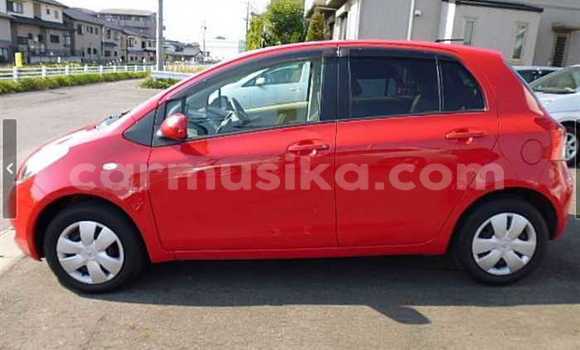 Nunua Ilio tumika Toyota Vitz Nyekundu Gari ndani ya Beitbridge nchini Matabeleland Kusini Nunua Ilio tumika Toyota Vitz Nyekundu Gari ndani ya Beitbridge nchini Matabeleland Kusini