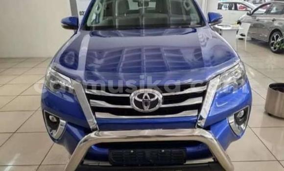Buy Used Toyota Fortuner Blue Car in Beitbridge in Matabeleland South Buy Used Toyota Fortuner Blue Car in Beitbridge in Matabeleland South