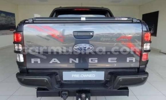 Buy Used FORD MUSTANG Black Car in Beitbridge in Matabeleland South Buy Used FORD MUSTANG Black Car in Beitbridge in Matabeleland South