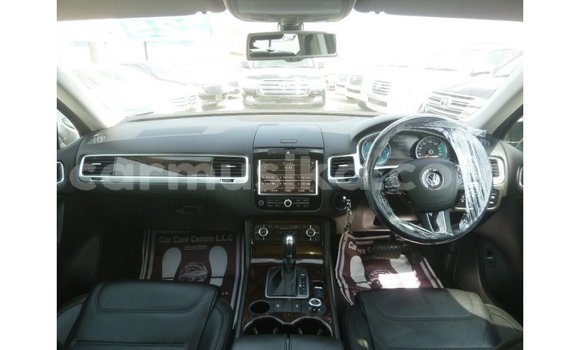 Tenga Imported Volkswagen Touareg Nhema Mota in Import - Dubai in Harare Tenga Imported Volkswagen Touareg Nhema Mota in Import - Dubai in Harare