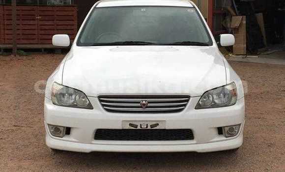 Buy Used Toyota Altezza White Car in Beitbridge in Matabeleland South