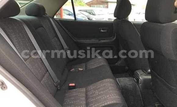 Acheter Occasion Voiture Toyota Altezza Blanc à Beitbridge, Matabeleland South Acheter Occasion Voiture Toyota Altezza Blanc à Beitbridge, Matabeleland South