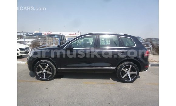 Tenga Imported Volkswagen Touareg Nhema Mota in Import - Dubai in Harare Tenga Imported Volkswagen Touareg Nhema Mota in Import - Dubai in Harare