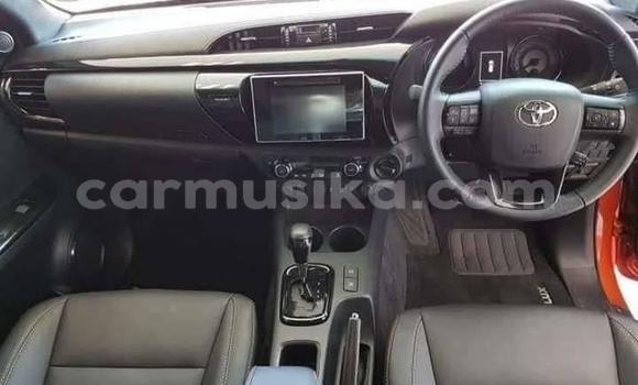 Buy Used Toyota Hilux Brown Car in Beitbridge in Matabeleland South Buy Used Toyota Hilux Brown Car in Beitbridge in Matabeleland South