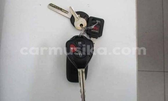 Buy Used Toyota Hilux Silver Car in Beitbridge in Matabeleland South Buy Used Toyota Hilux Silver Car in Beitbridge in Matabeleland South