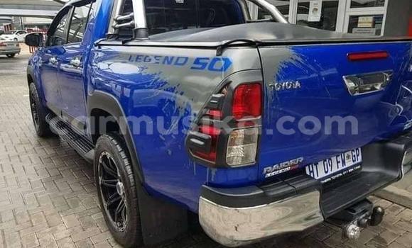 Buy Used Toyota Hilux Blue Car in Beitbridge in Matabeleland South Buy Used Toyota Hilux Blue Car in Beitbridge in Matabeleland South
