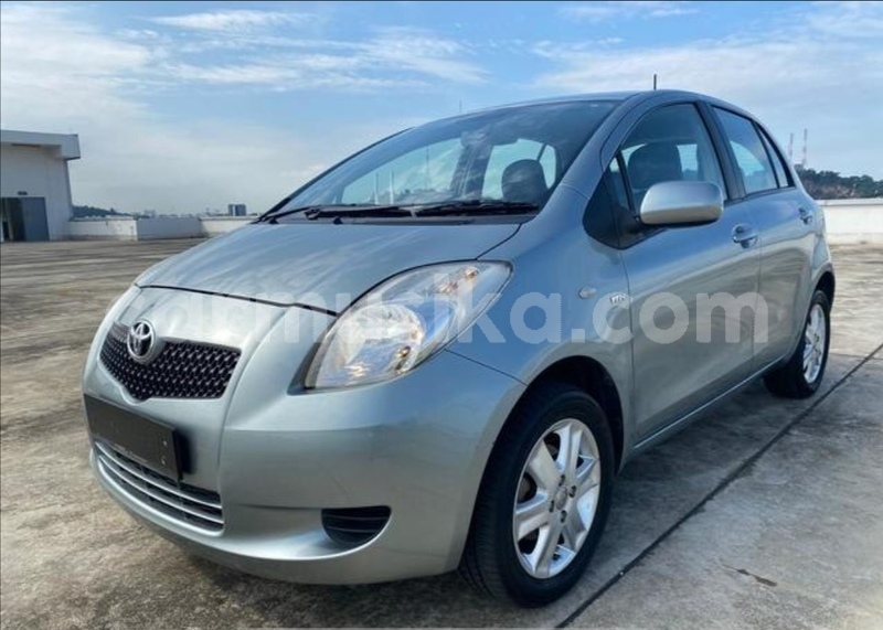 Big with watermark toyota yaris matabeleland south beitbridge 23369