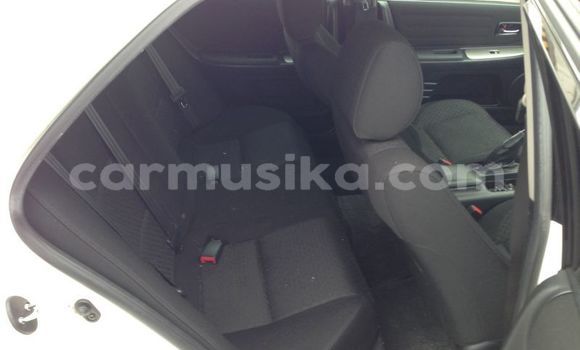 Buy Used Toyota Altezza White Car in Beitbridge in Matabeleland South Buy Used Toyota Altezza White Car in Beitbridge in Matabeleland South